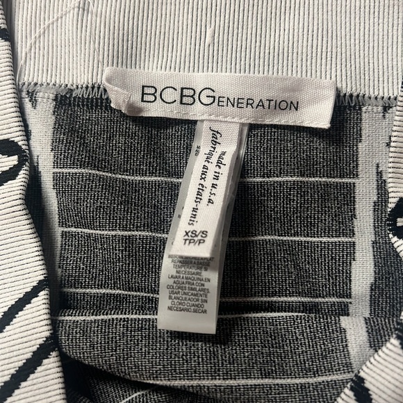 BCBG 2Pc Set - Picture 5 of 6